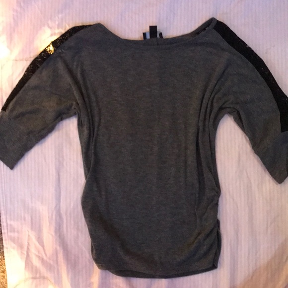 Blouse - Picture 4 of 4